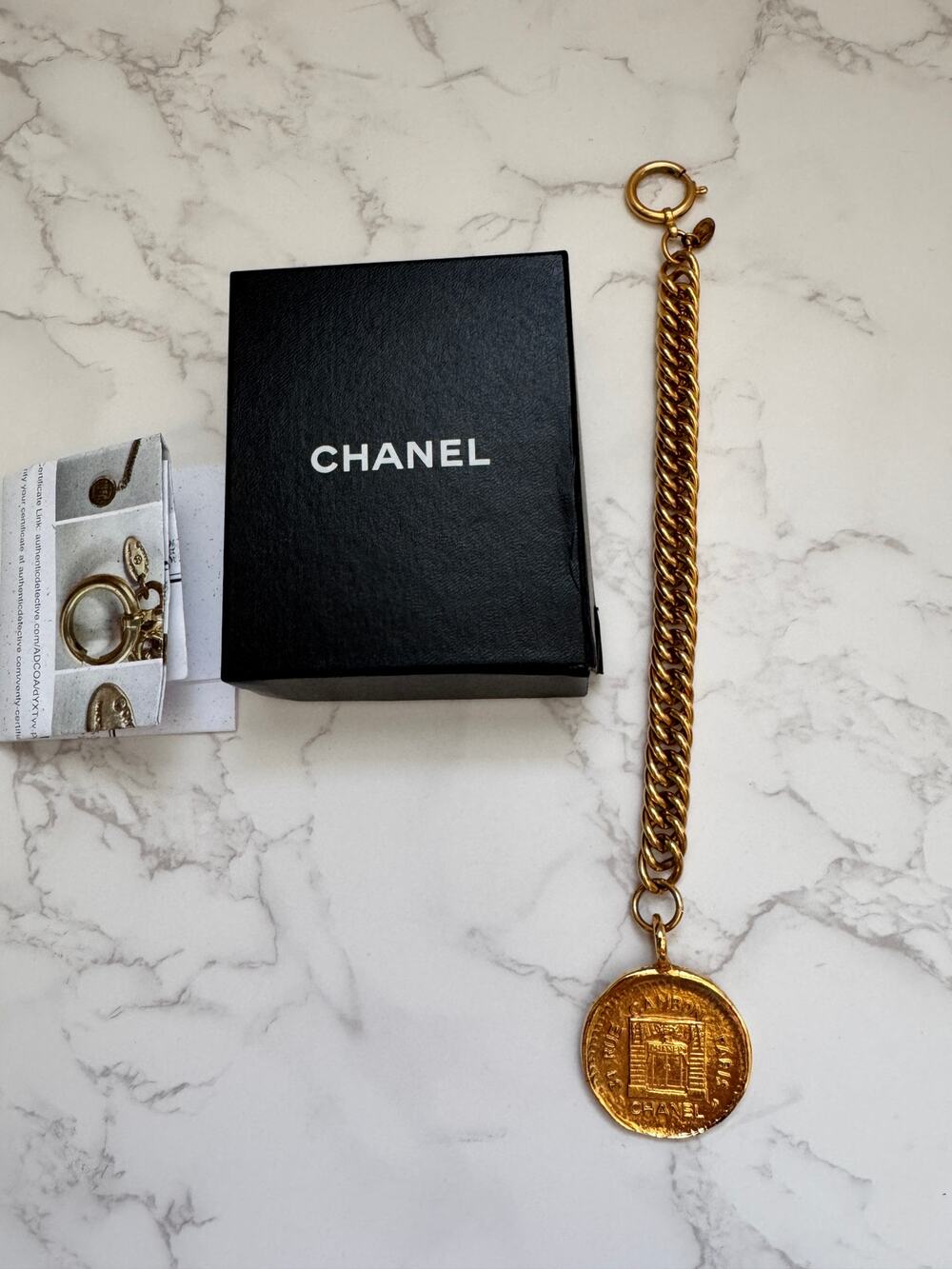 Vintage Chanel 31 Rue Cambon Paris Round Charm Chain Bracelet